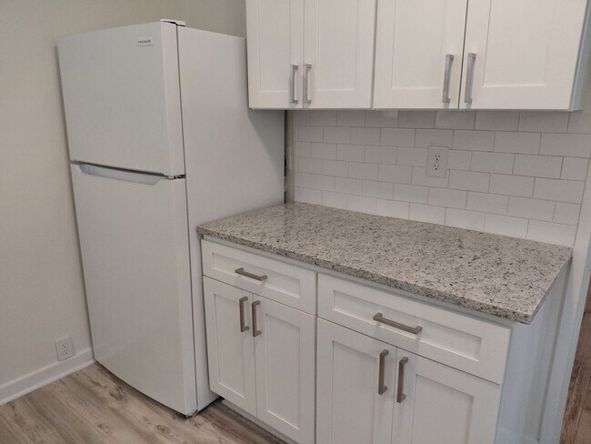 Building Photo - Your New Home at Park South