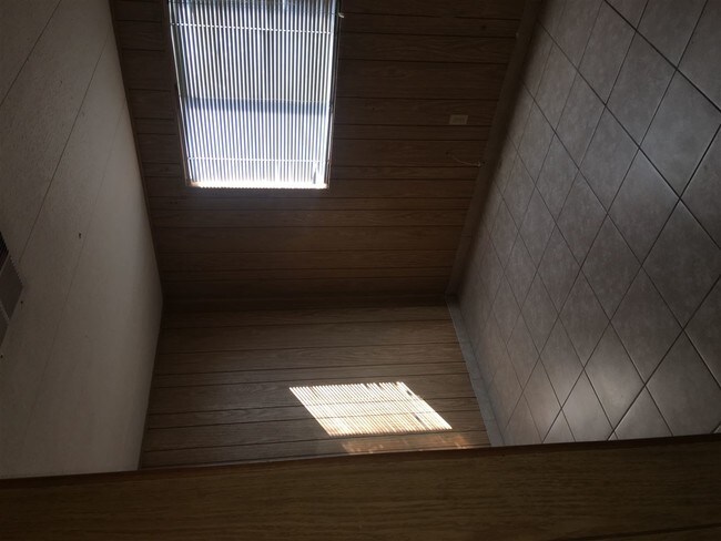 Foto del edificio - 2550 S Virginia Dr