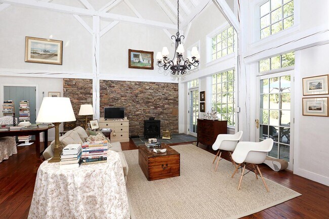 Foto del edificio - 375 Pineville Rd