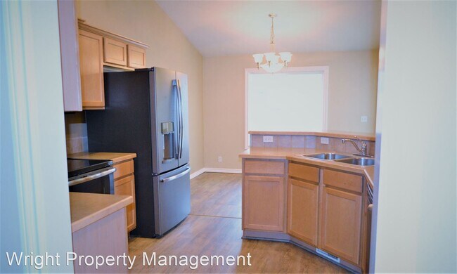 Building Photo - 3 br, 2 bath House - 841 W. Tropical Dr