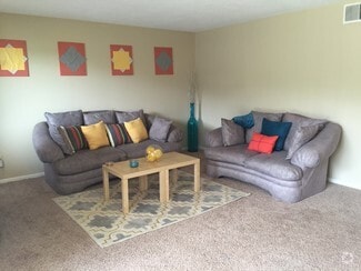 Building Photo - Townway Place