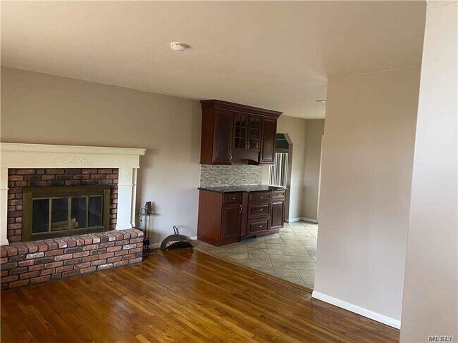 Foto del edificio - 524 N Bicycle Path