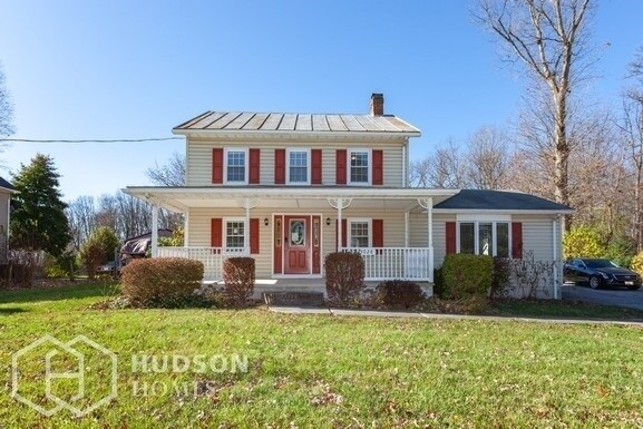 Primary Photo - 5028 Babylon Rd