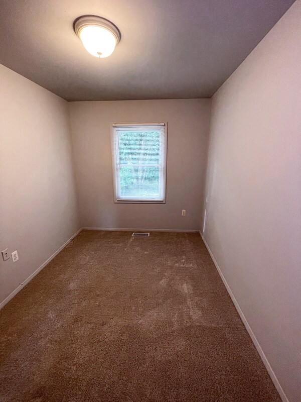 Foto del edificio - 933 Topview Dr