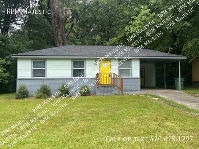 Photo - 2858 Marco Dr NW House