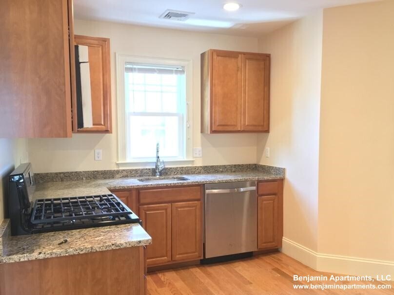 25 Quimby St Unit 01, Watertown, MA 02472 Apartments in Watertown, MA