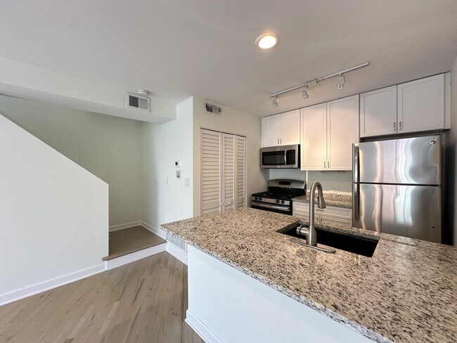 Foto del edificio - 853 W Grace St