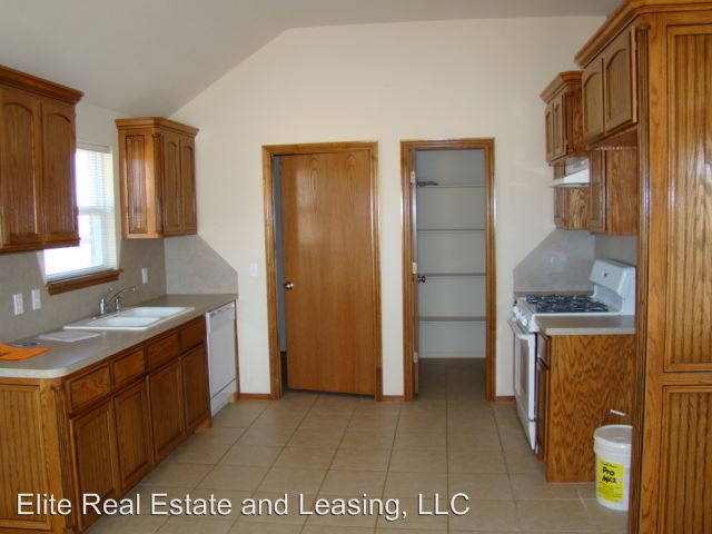 Building Photo - 4143 Bradford Brook