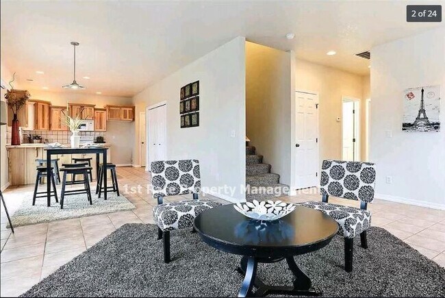 Foto del edificio - 828 W Rollins St