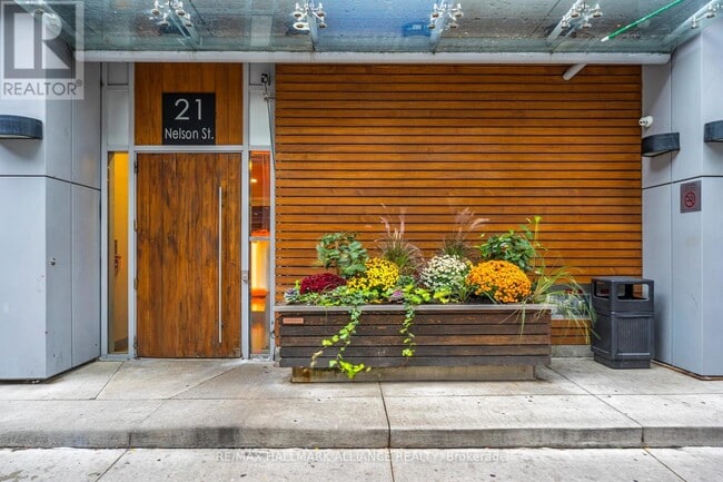 Building Photo - 21 Nelson St