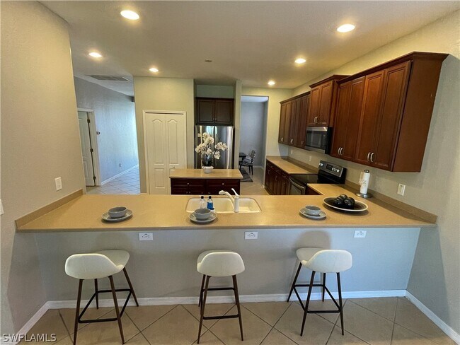 Building Photo - 12154 Country Day Cir
