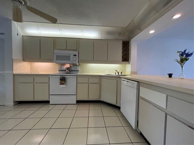 Foto del edificio - 4161 NW 9th Ave