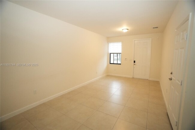 Foto del edificio - 10436 NW 61 Ln.