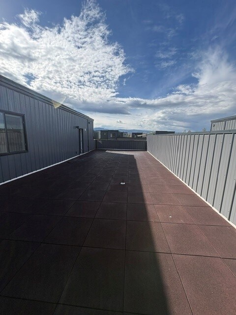 terraza en la azotea - 49 Intrepid Dr