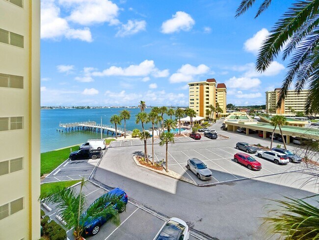 Foto del edificio - 4775 Cove Cir
