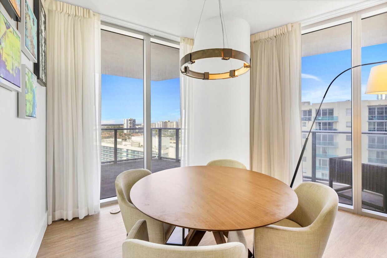 Foto principal - 4111 S Ocean Dr