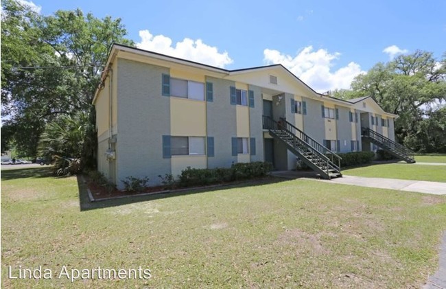 Building Photo - 7420 Linda Dr