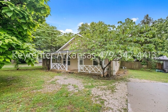 Photo - Classic Fayetteville Charm Near Dickson Street with Stunning Outdoor Space House