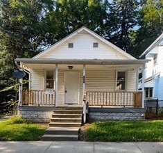 Building Photo - 175 E Emerling Ave