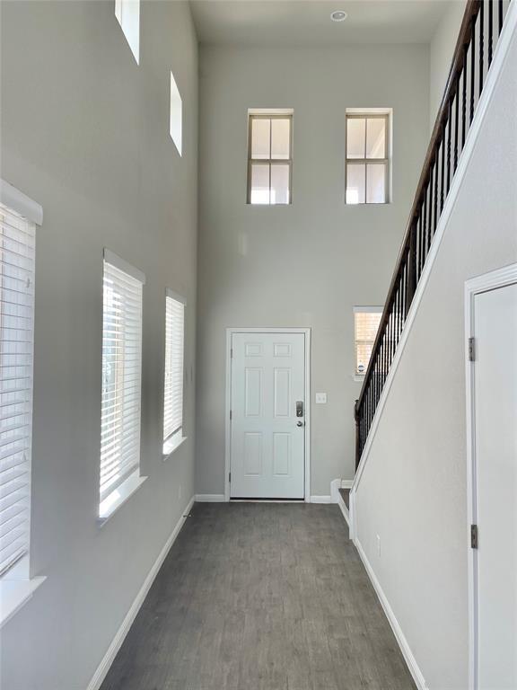 Building Photo - 121 Shearwater Ln