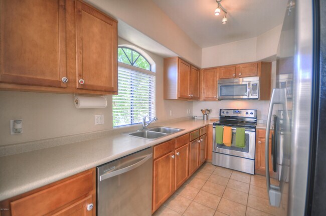Foto del edificio - 15095 N Thompson Peak Pkwy