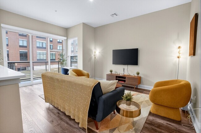 Building Photo - 110 N Boston Ave