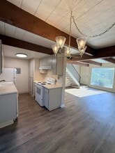 Building Photo - 1411 27th St