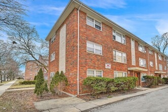 Building Photo - 10340 S Walden Pkwy