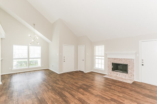 Building Photo - 3912 Wanklyn Ct