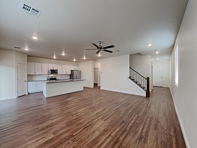 Building Photo - 5607 Lighting Hope Court