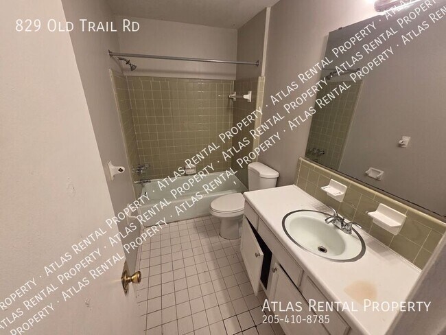 Foto del edificio - 829 Old Trail Rd