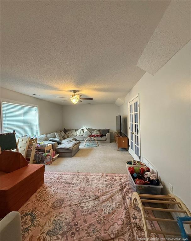 Foto del edificio - 23 Bishop Ct