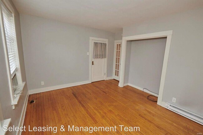 Foto del edificio - 3538-3540 Hereford St