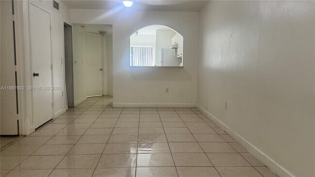 Foto del edificio - 1260 SE 31st Ct