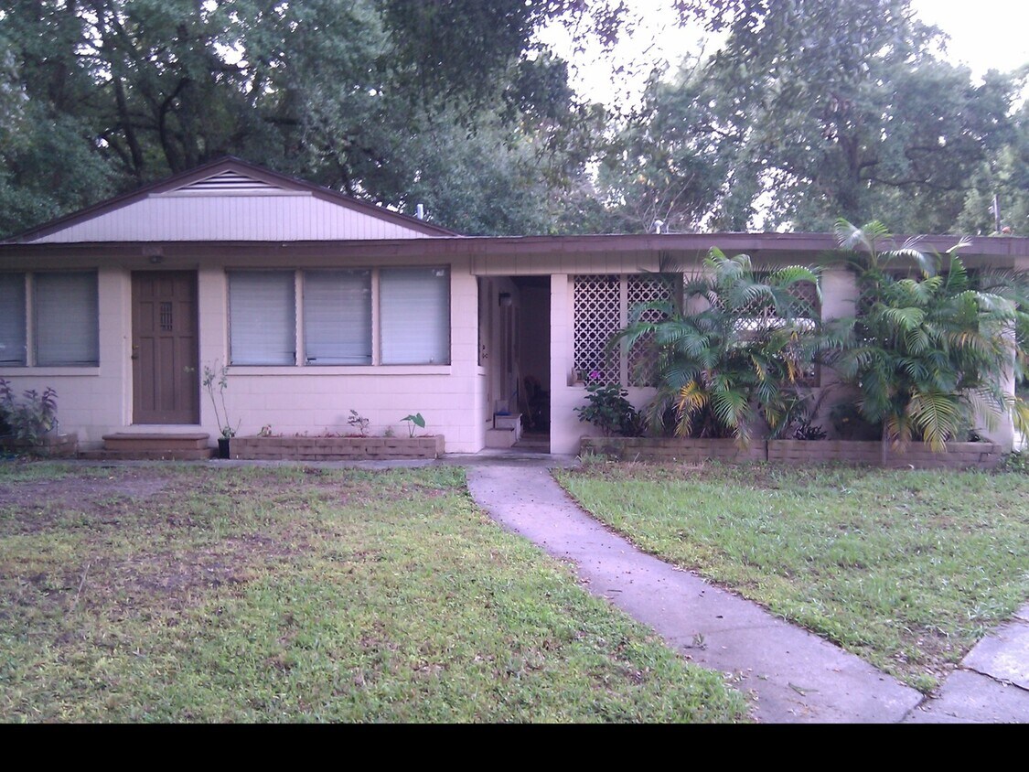 Primary Photo - COZY 2/1 WINTER PARK HOME