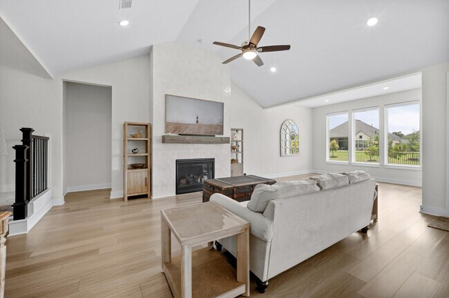 Foto del edificio - 7306 Pecan Brk Ln