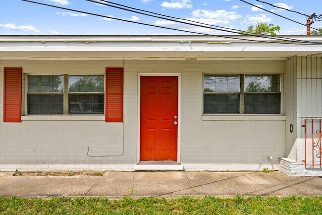 Foto del edificio - 1211 Friendship Ave