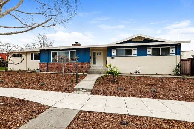 Foto del edificio - 3 Bedroom Home Available In Albany!