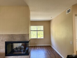 Building Photo - 3177 Dehesa Rd