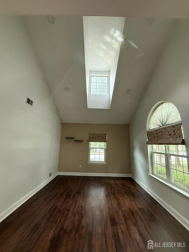 Foto del edificio - 88 Sapphire Ln