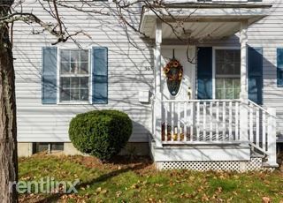 Primary Photo - 2 br, 1.5 bath House - 365 West Ave
