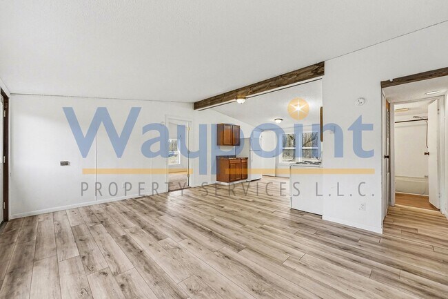 Foto del edificio - 4639 N Vickeryville Rd