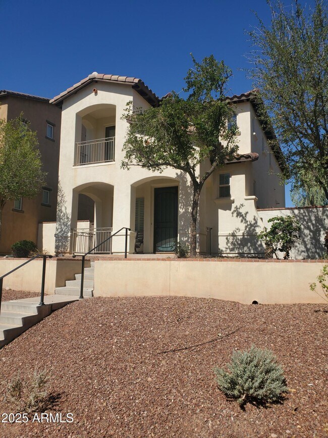 Building Photo - 20672 W White Rock Rd