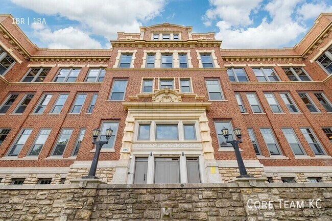 Foto del edificio - 310 E 39th St