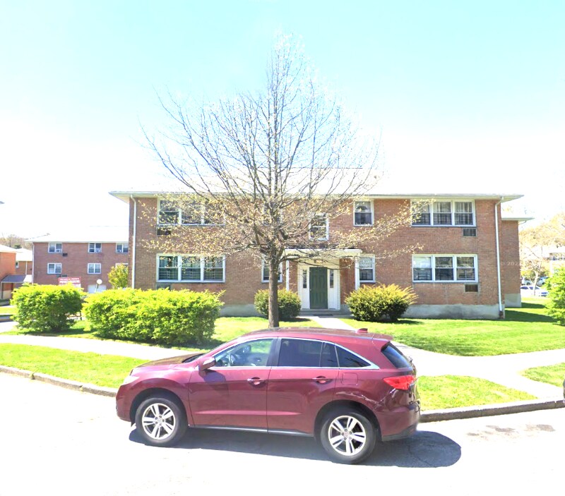 Primary Photo - 106 Shoreview Dr
