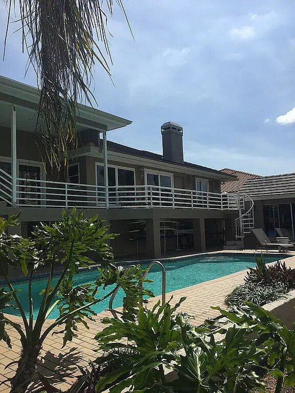 Pool - 4973 58th Ave S