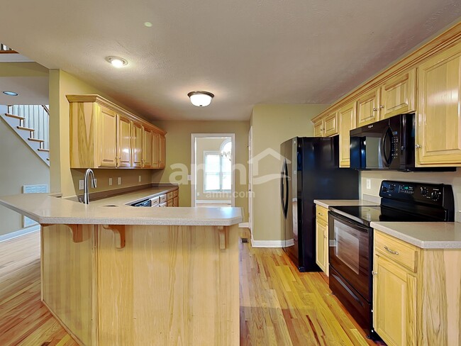 Foto del edificio - 10010 Langford Ct