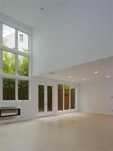 Foto del edificio - 3408 Armstrong Ave
