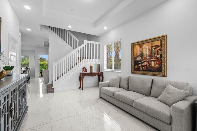 Foto del edificio - 350 Pioneer Way