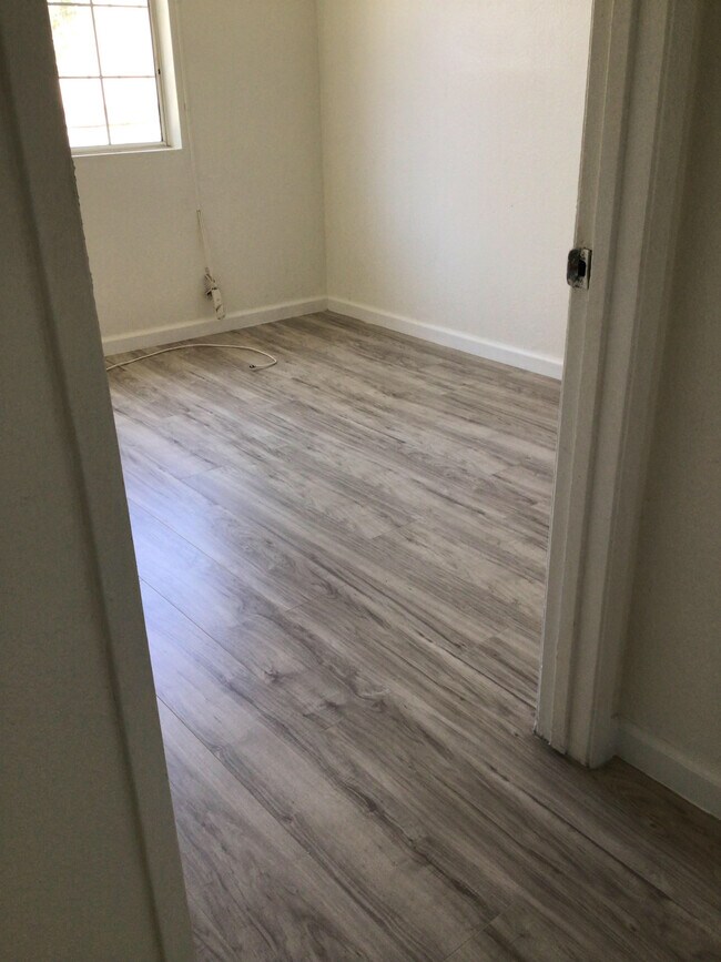 Foto del edificio - 335 E 76th St